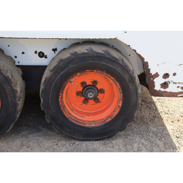 2005 BOBCAT 553-48239174