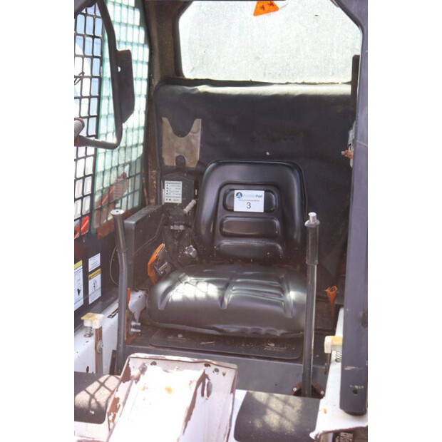 2005 BOBCAT 553-48239177
