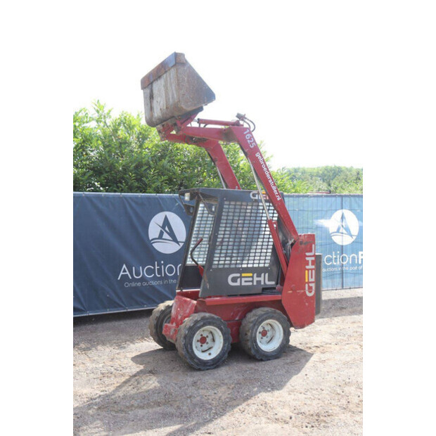 2000 Gehl SL1625-48239219