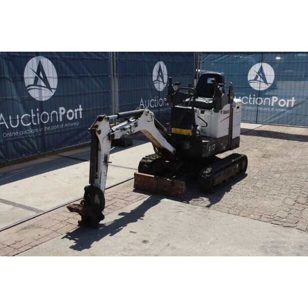 2015 BOBCAT E10-48239426