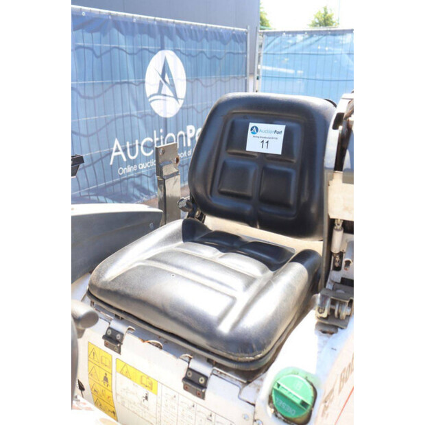 2015 BOBCAT E10-48239447