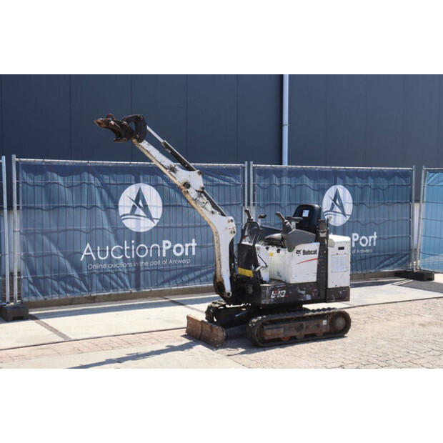2015 BOBCAT E10-48239456