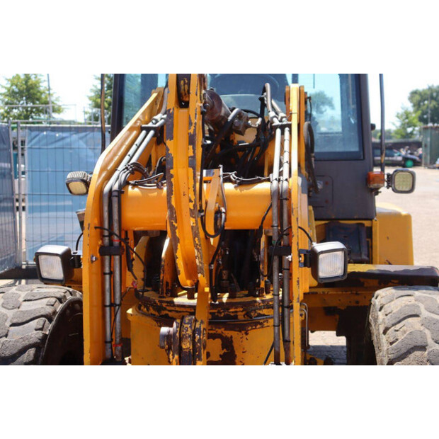 2001 ASC AZ85t-48239514