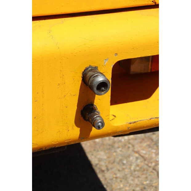 2001 ASC AZ85t-48239526