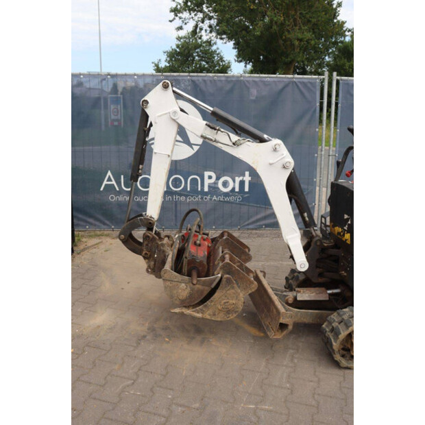 2017 BOBCAT E10-48239785