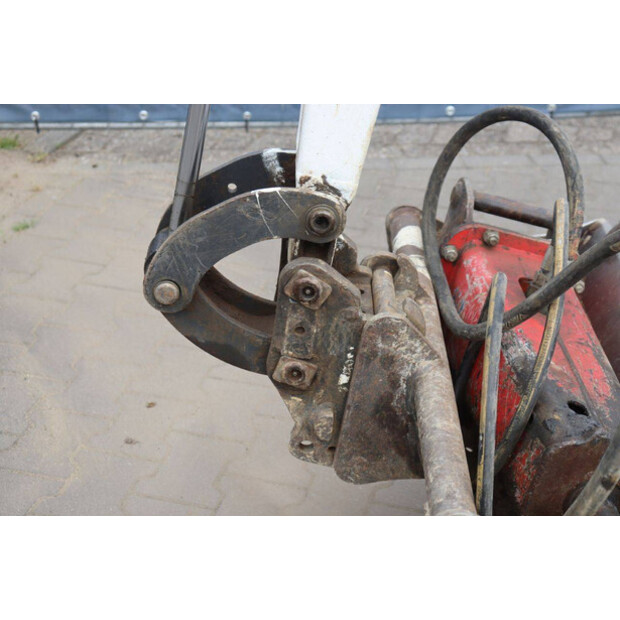 2017 BOBCAT E10-48239789