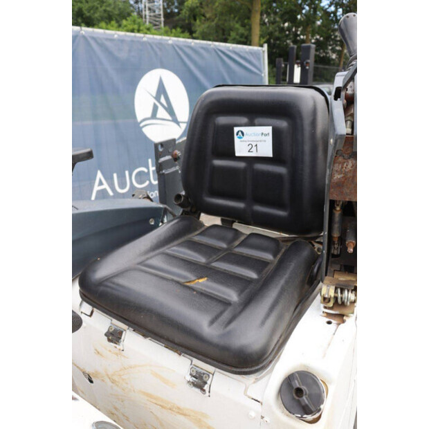 2017 BOBCAT E10-48239800