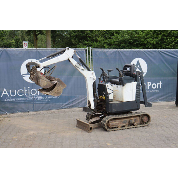 2017 BOBCAT E10-48239807