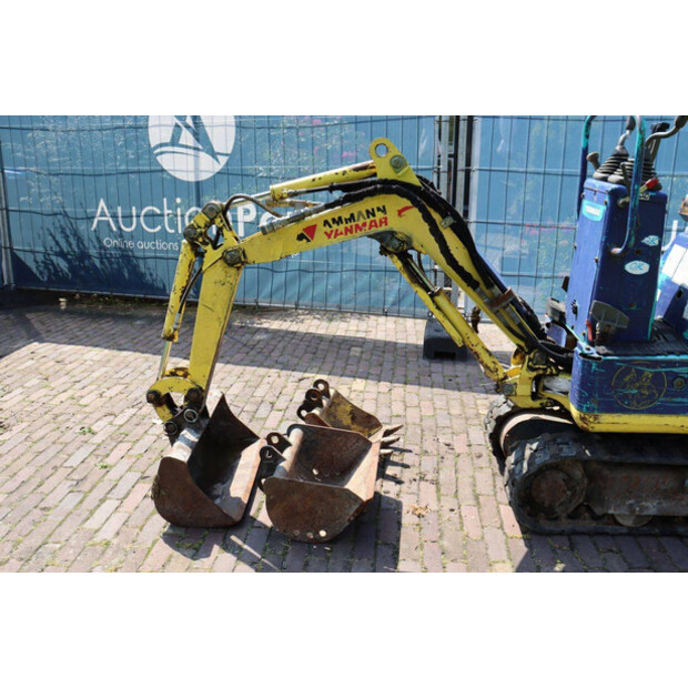 2004 AMMANN SV05-48240402