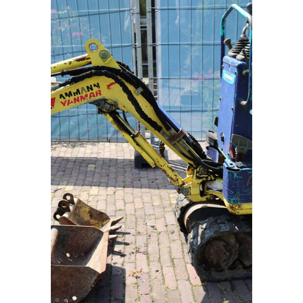 2004 AMMANN SV05-48240405