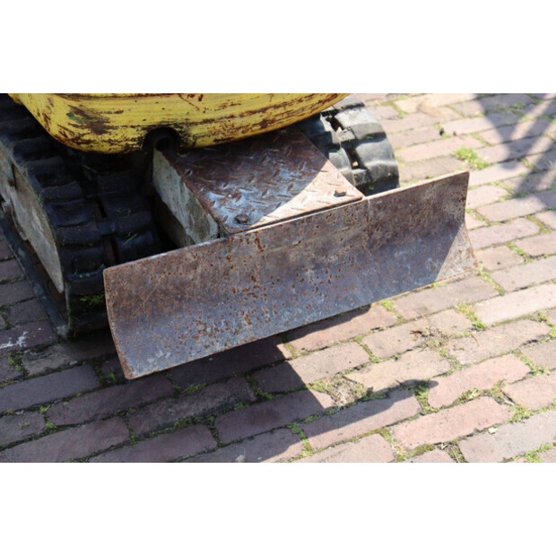 2004 AMMANN SV05-48240419