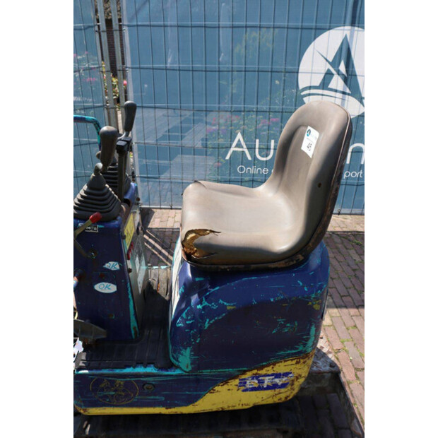 2004 AMMANN SV05-48240422