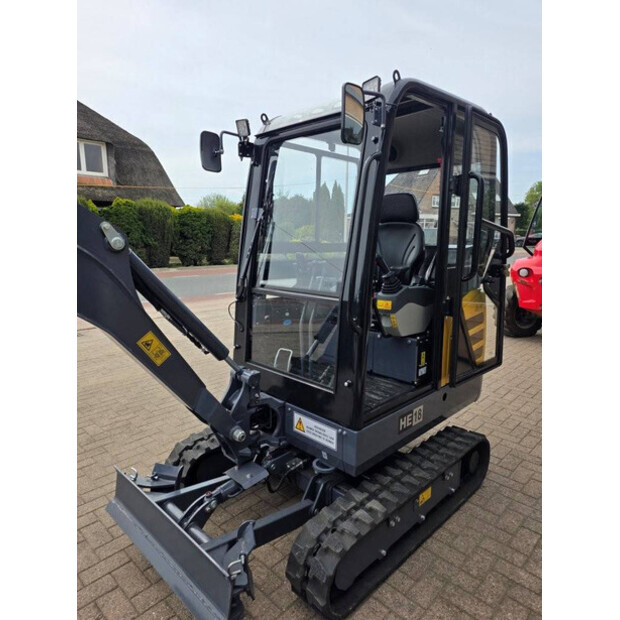 Eurotrac HE18-48240524