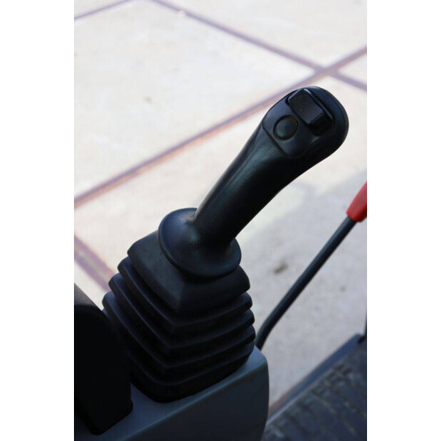 2018 KUBOTA KX030-4-48240571