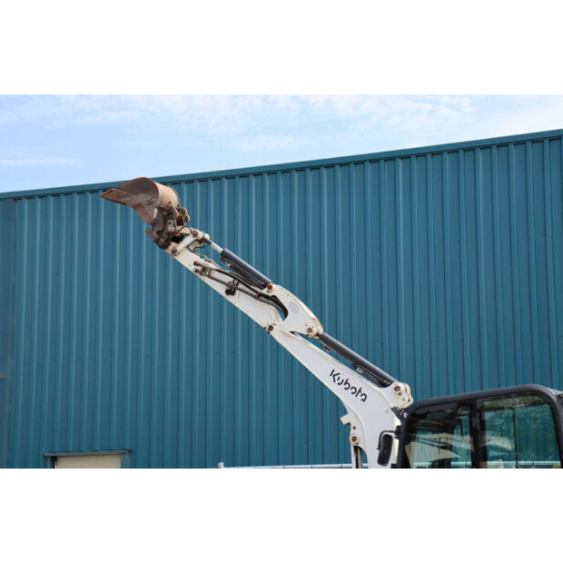 2018 KUBOTA KX030-4-48240577