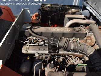 1994-nissan-c9zwgf03a40d-1469152-48241075