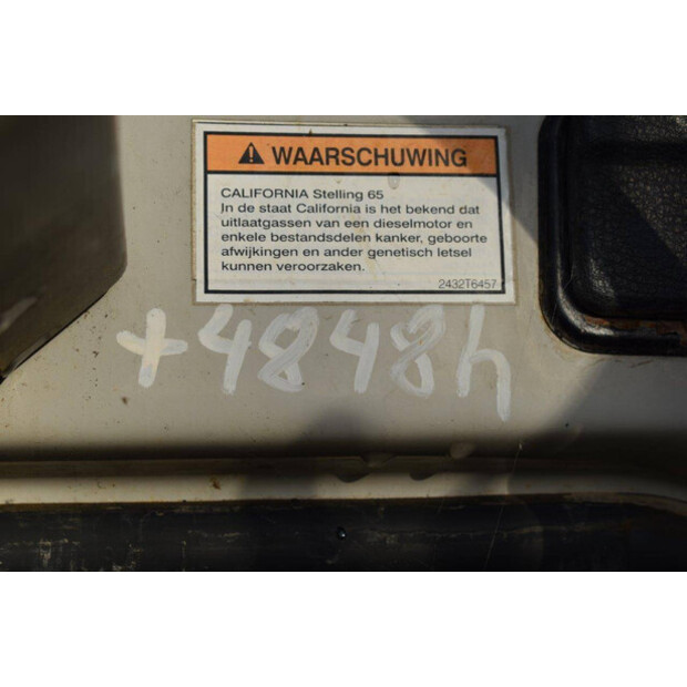 1997 KOBELCO SK160LC-48241301