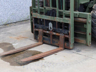 1996-case-mhe270-1469161-48241372