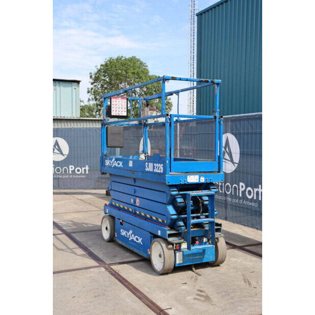 2012 SkyJack SJ3226-48241397