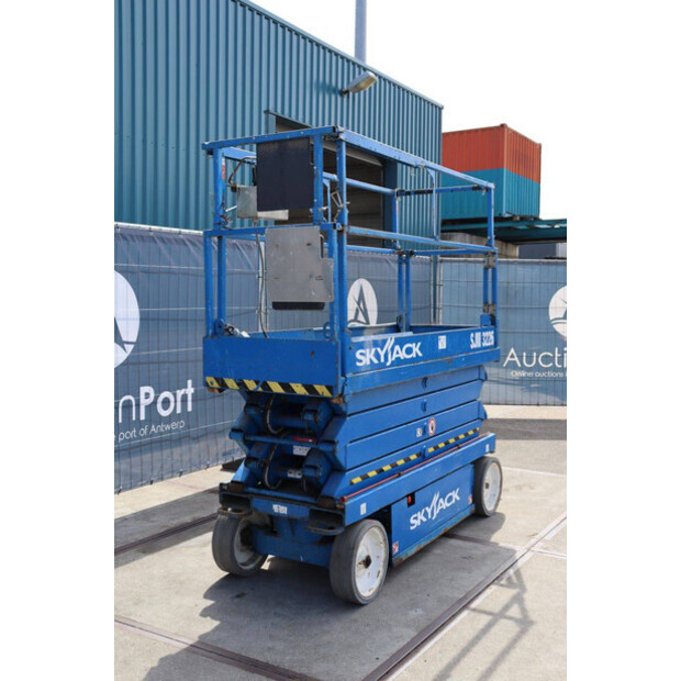 2012 SkyJack SJ3226-48241402