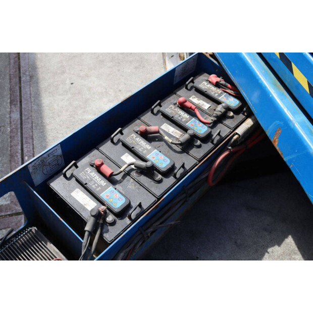 2012 SkyJack SJ3226-48241411