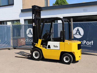 1985-yale-gdp-050rc-1469165-48241493
