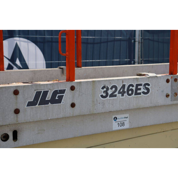 2007 JLG 3246ES-48241800