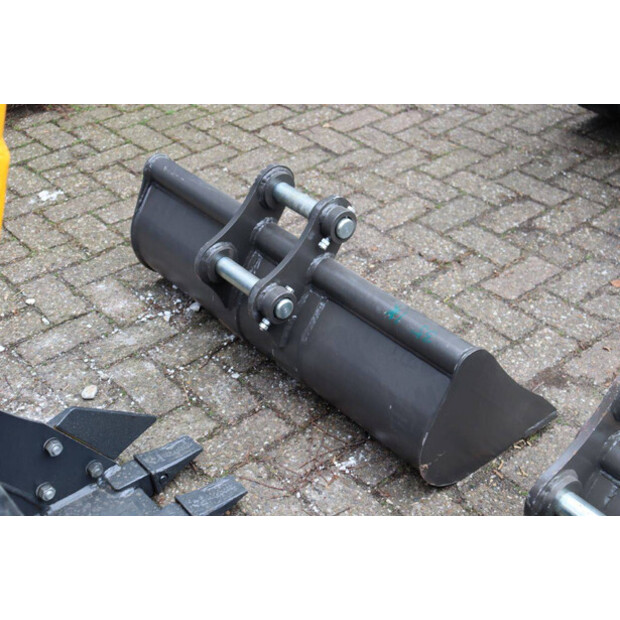 2025 Landward XT25U-48242002