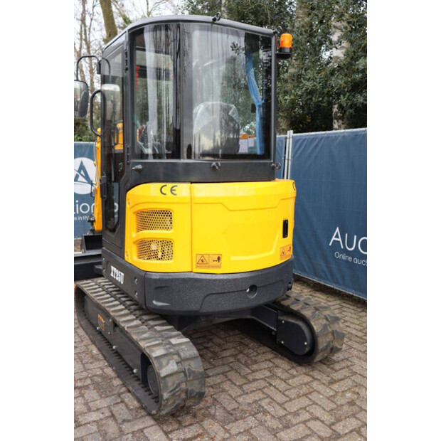 2025 Landward XT25U-48242008