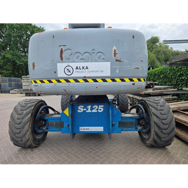 2014 Genie S-125-48242244
