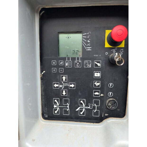 2014 Genie S-125-48242250