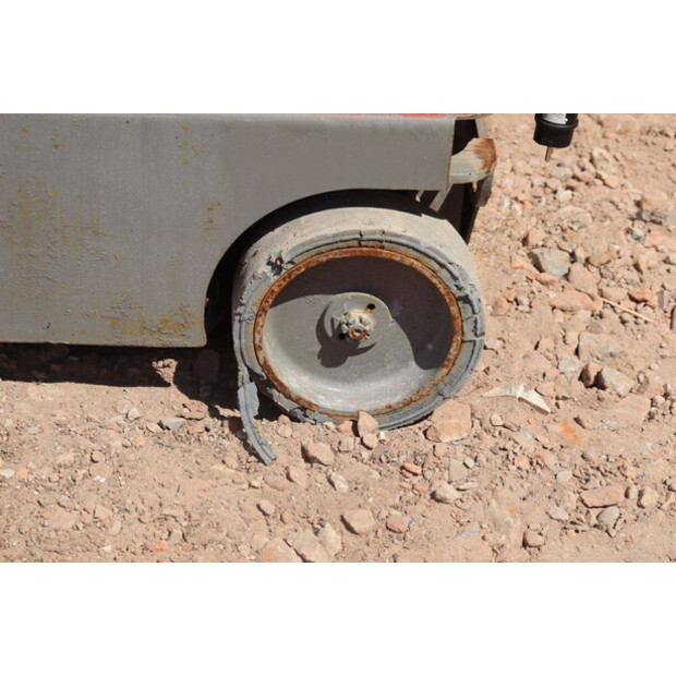 2014 Genie GRC-12-48242530
