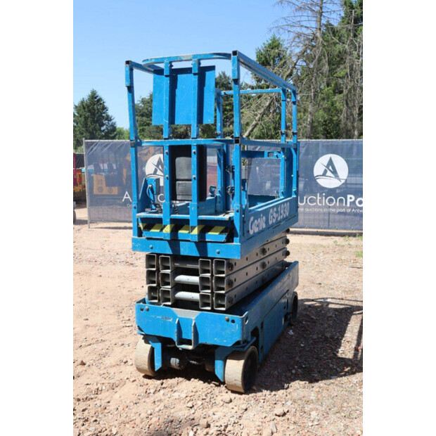 2006 Genie GS-1930-48242567