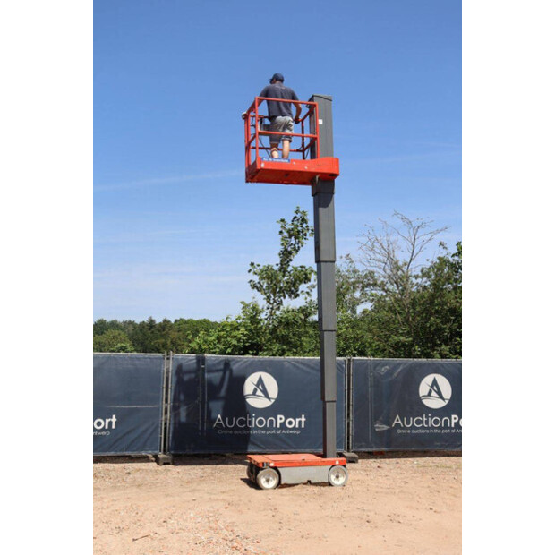 2014 SkyJack SJ16-48242720