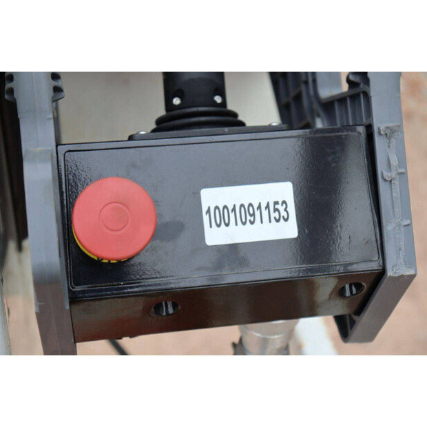 2014 جيه ال جي 1230ES-48243048