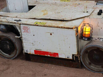 2014-jlg-1230es-1469226-48243055