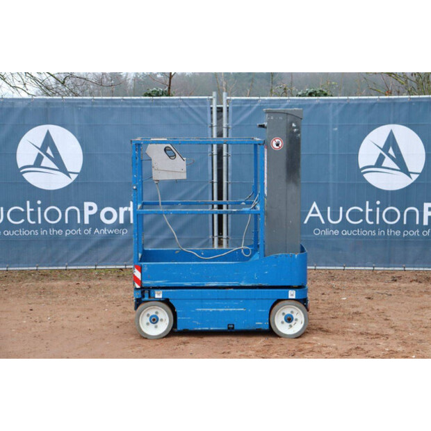 2015 SkyJack SJ12-48243084
