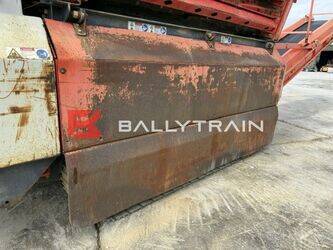2013-sandvik-qe141-scalping-screen-48249386
