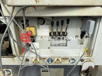 2013-sandvik-qe141-scalping-screen-48249408