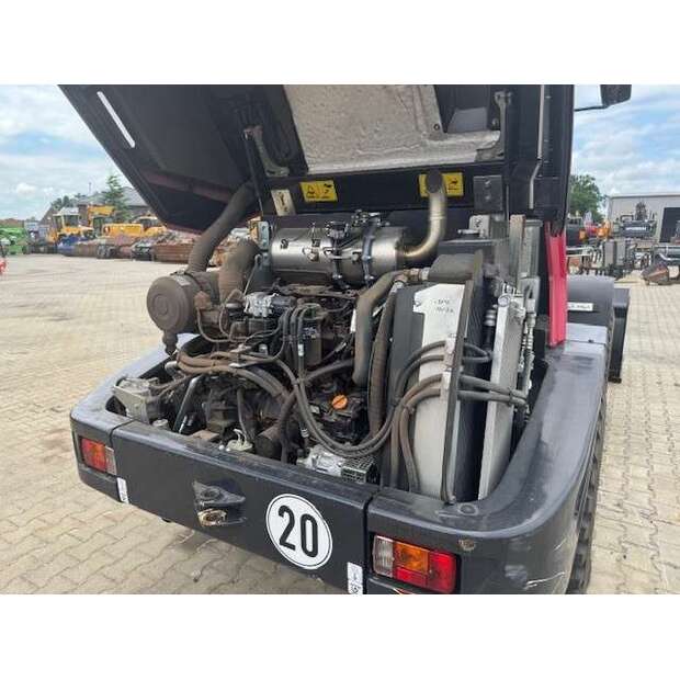 YANMAR V80-5-48249916