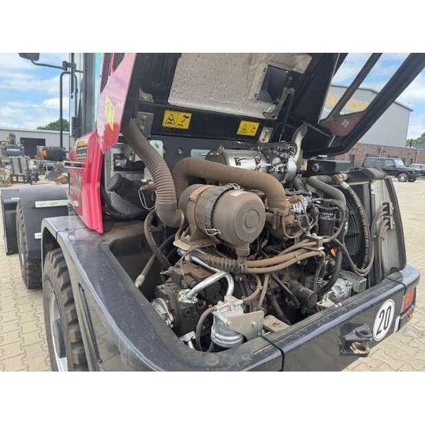 YANMAR V80-5-48249917