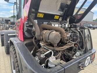 yanmar-v80-5-1469273-48249917