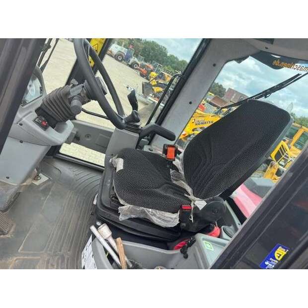 YANMAR V80-5-48249926