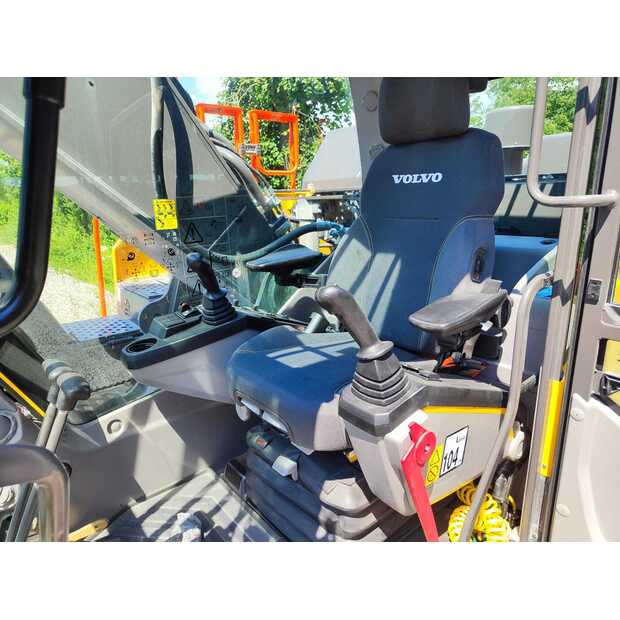 2024 Volvo EC300ENL-48250988