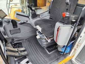 2019-liebherr-r946-1448308-48250999