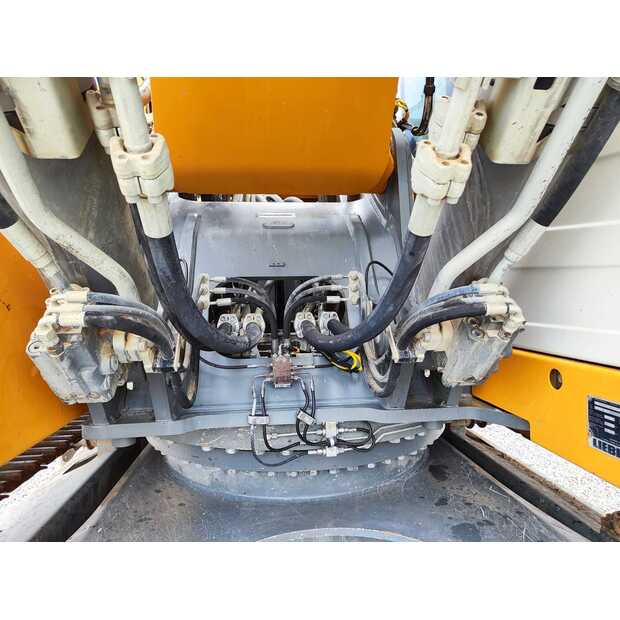 2019 Liebherr R946-48251002