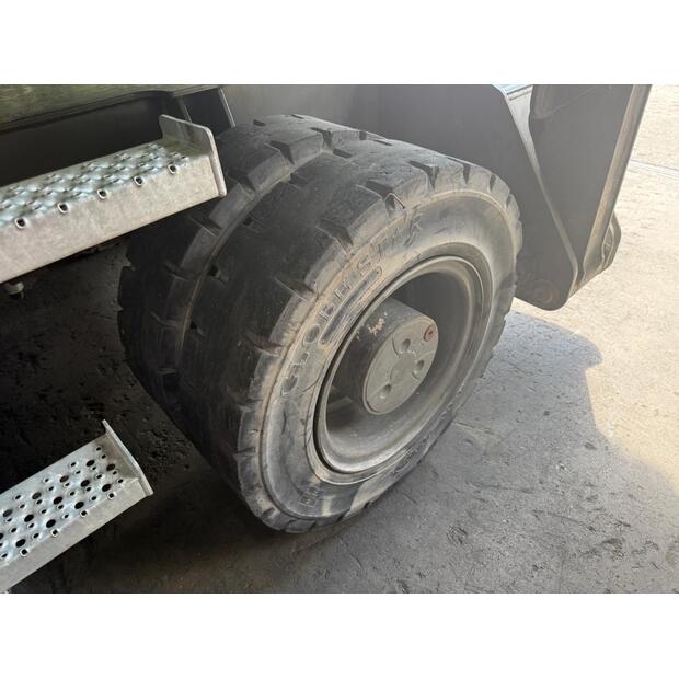 2014 SENNEBOGEN 821-48251036