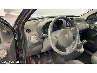 2010-fiat-panda-1468315-48254794