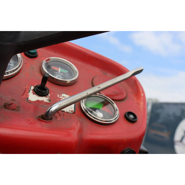 1976 Massey Ferguson 158-48259159