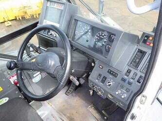 2013-tadano-gr-250n-3-48259569